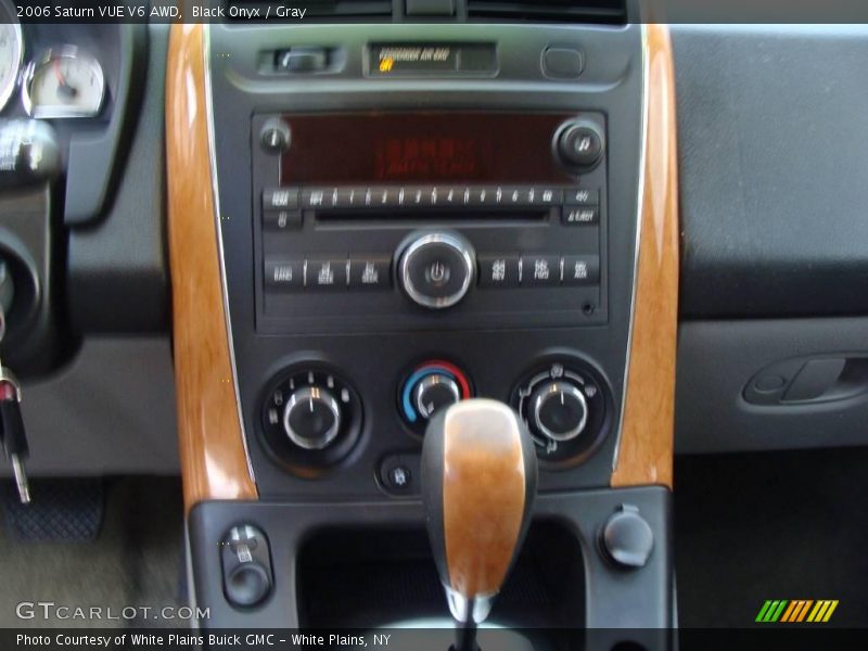 Black Onyx / Gray 2006 Saturn VUE V6 AWD