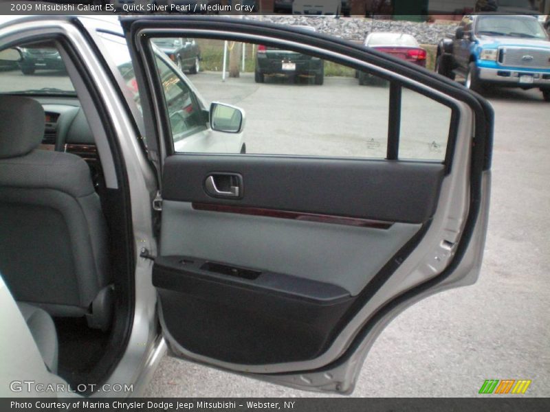 Quick Silver Pearl / Medium Gray 2009 Mitsubishi Galant ES