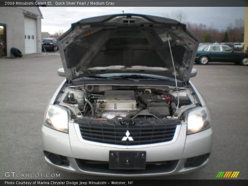 Quick Silver Pearl / Medium Gray 2009 Mitsubishi Galant ES