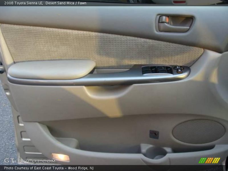 Desert Sand Mica / Fawn 2008 Toyota Sienna LE
