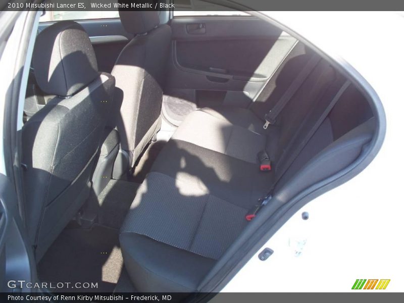 Wicked White Metallic / Black 2010 Mitsubishi Lancer ES