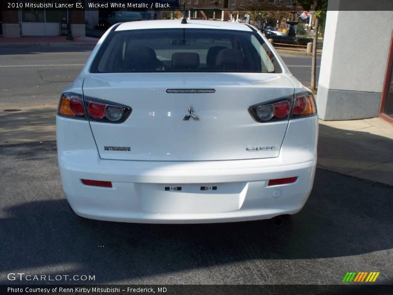 Wicked White Metallic / Black 2010 Mitsubishi Lancer ES
