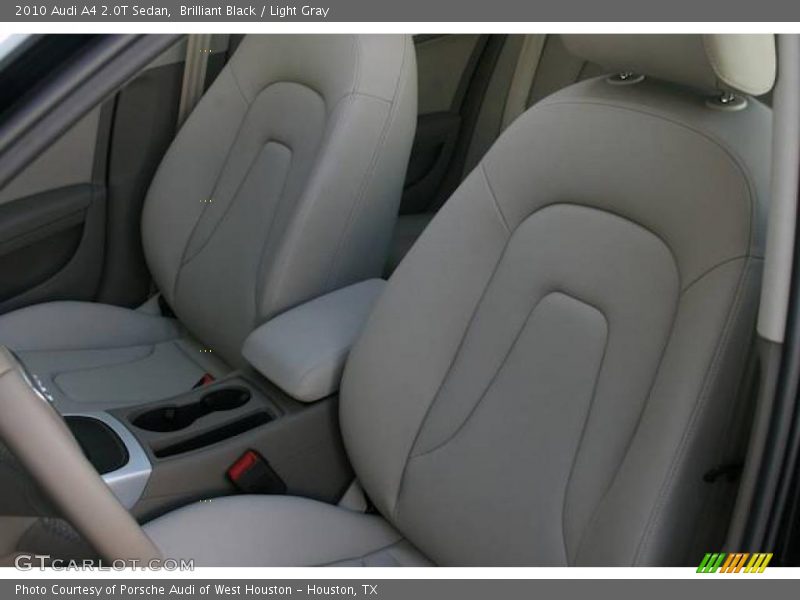 Brilliant Black / Light Gray 2010 Audi A4 2.0T Sedan