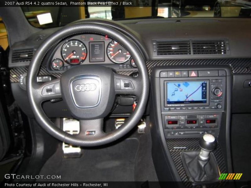 Phantom Black Pearl Effect / Black 2007 Audi RS4 4.2 quattro Sedan