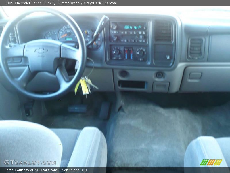 Summit White / Gray/Dark Charcoal 2005 Chevrolet Tahoe LS 4x4