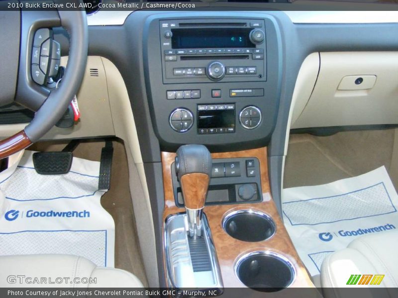 Cocoa Metallic / Cashmere/Cocoa 2010 Buick Enclave CXL AWD