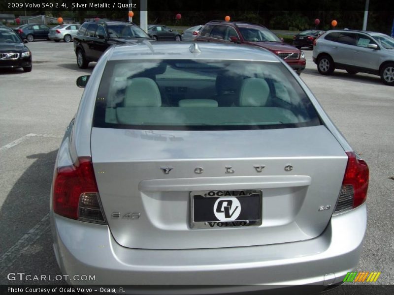 Silver Metallic / Quartz 2009 Volvo S40 2.4i