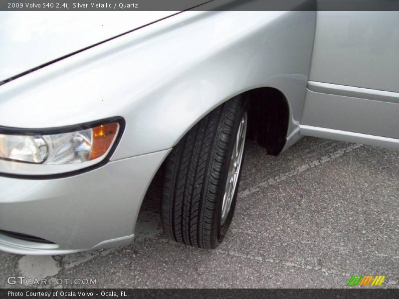 Silver Metallic / Quartz 2009 Volvo S40 2.4i