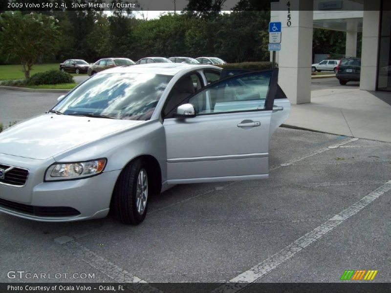 Silver Metallic / Quartz 2009 Volvo S40 2.4i