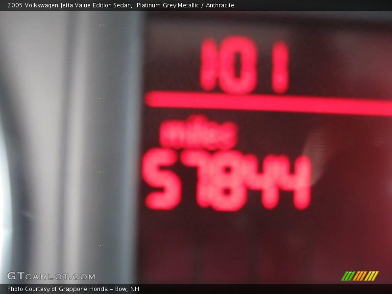 Platinum Grey Metallic / Anthracite 2005 Volkswagen Jetta Value Edition Sedan