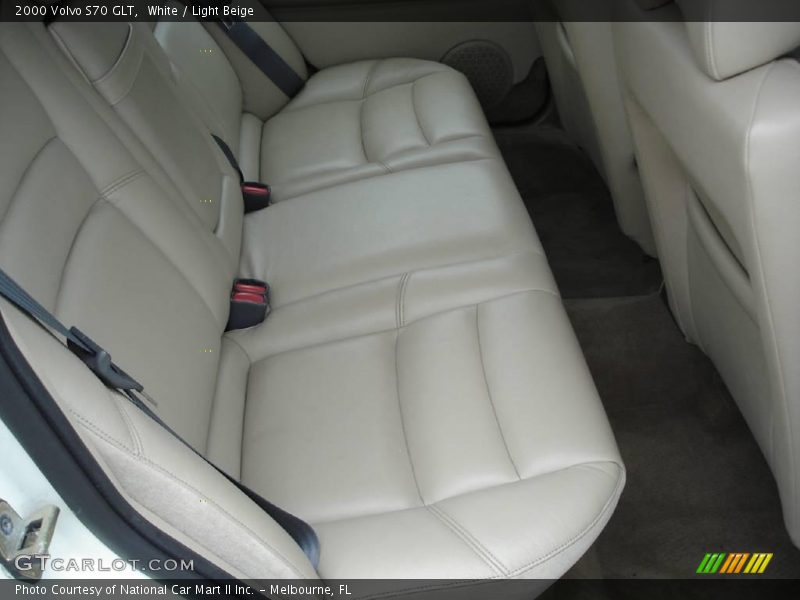 White / Light Beige 2000 Volvo S70 GLT