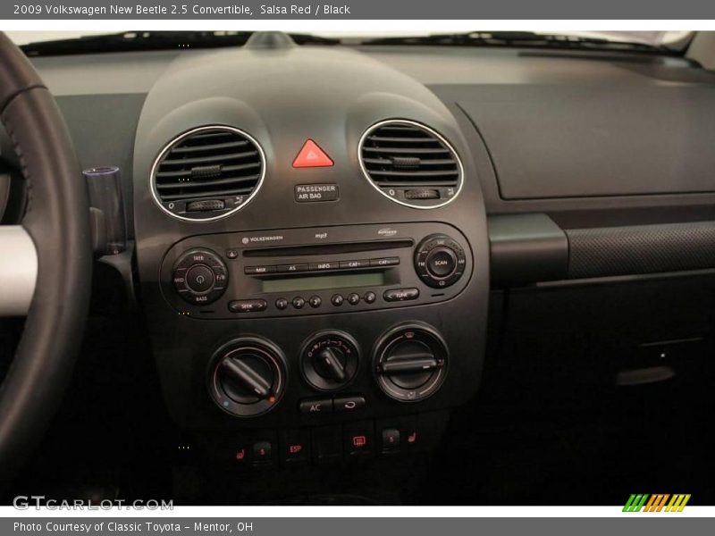 Salsa Red / Black 2009 Volkswagen New Beetle 2.5 Convertible