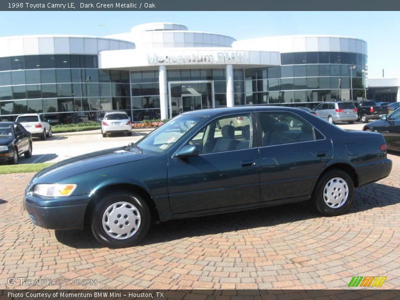 Dark Green Metallic / Oak 1998 Toyota Camry LE