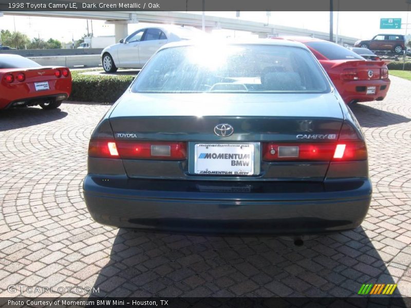 Dark Green Metallic / Oak 1998 Toyota Camry LE