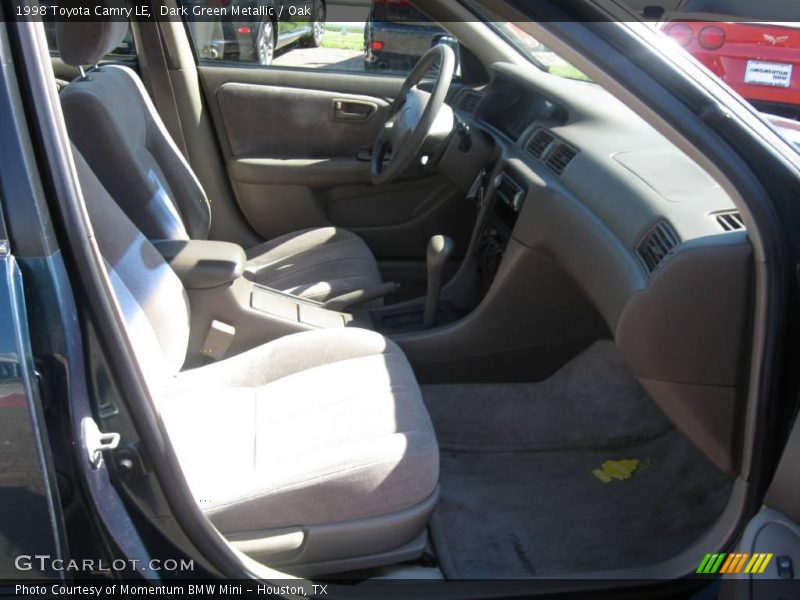 Dark Green Metallic / Oak 1998 Toyota Camry LE
