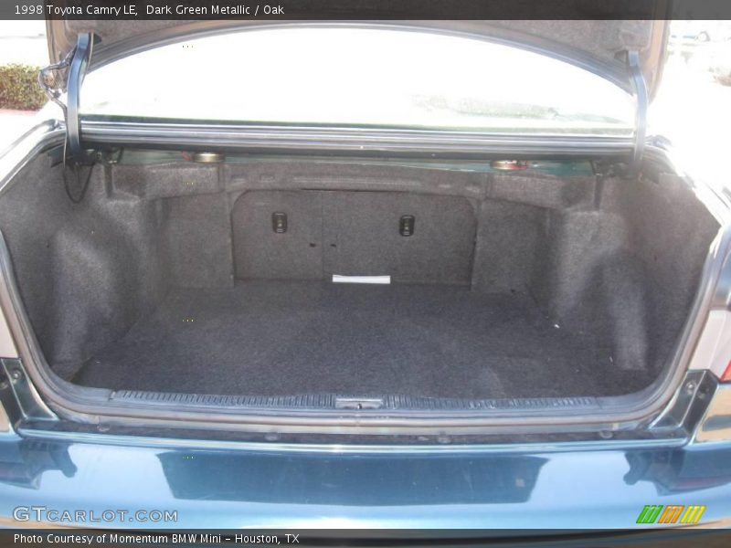 Dark Green Metallic / Oak 1998 Toyota Camry LE