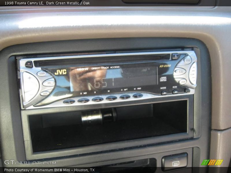 Dark Green Metallic / Oak 1998 Toyota Camry LE