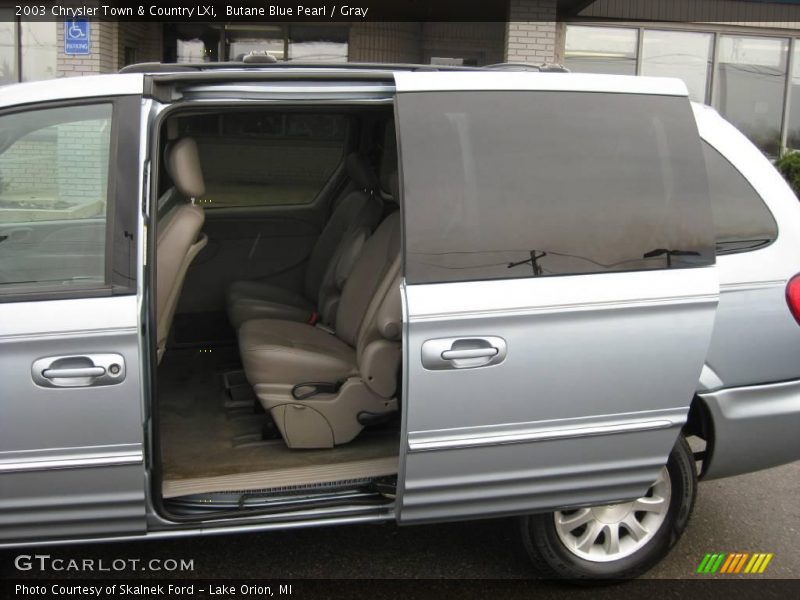 Butane Blue Pearl / Gray 2003 Chrysler Town & Country LXi