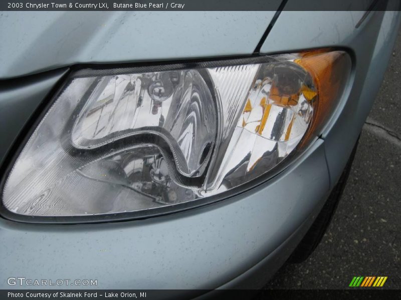 Butane Blue Pearl / Gray 2003 Chrysler Town & Country LXi