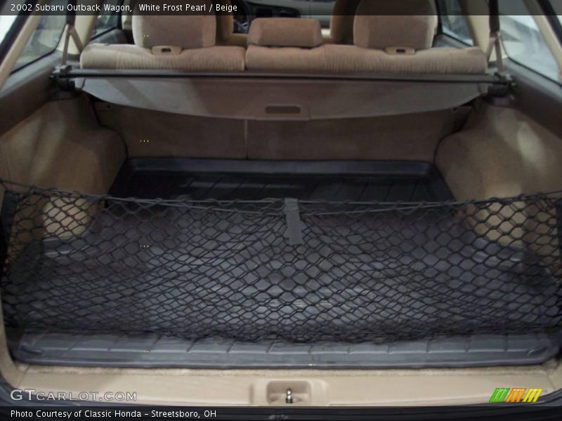 White Frost Pearl / Beige 2002 Subaru Outback Wagon