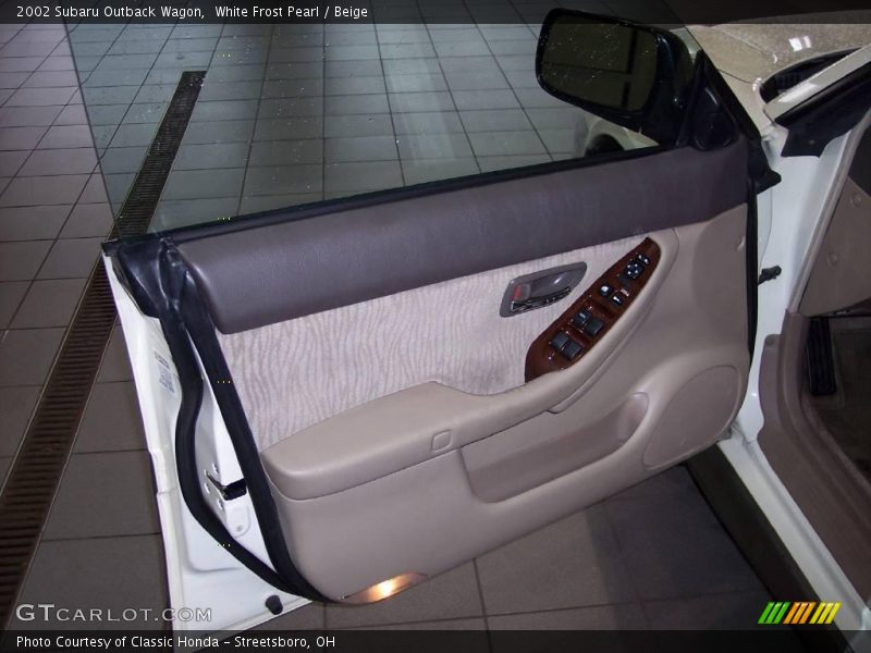 White Frost Pearl / Beige 2002 Subaru Outback Wagon