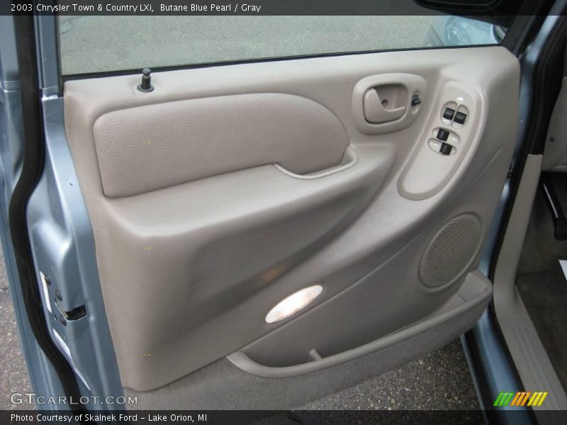 Butane Blue Pearl / Gray 2003 Chrysler Town & Country LXi