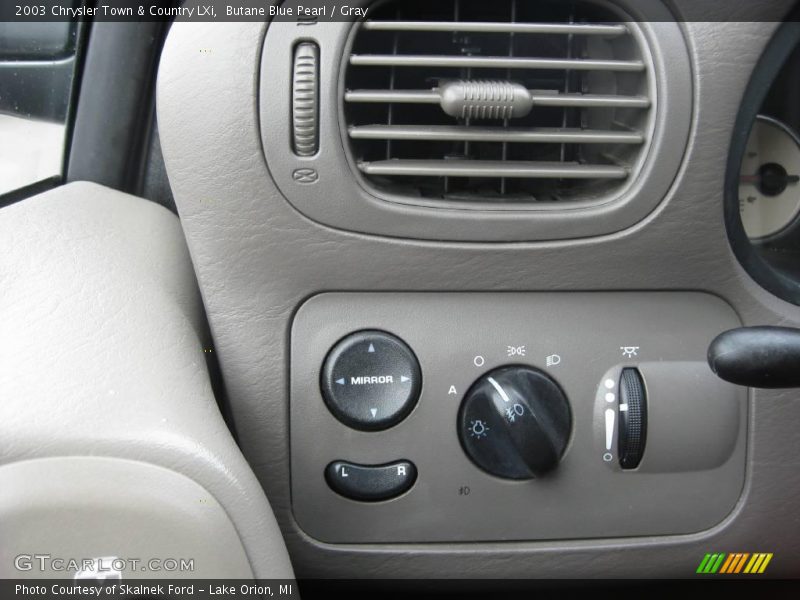 Butane Blue Pearl / Gray 2003 Chrysler Town & Country LXi