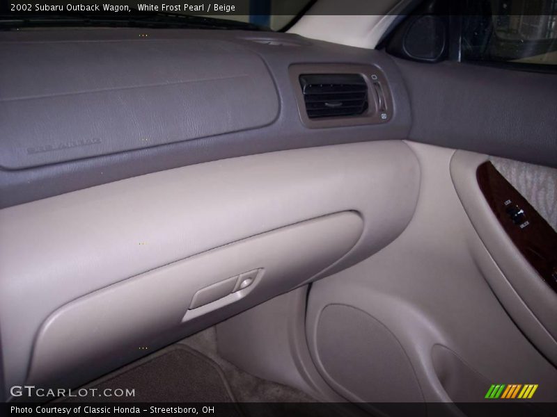 White Frost Pearl / Beige 2002 Subaru Outback Wagon