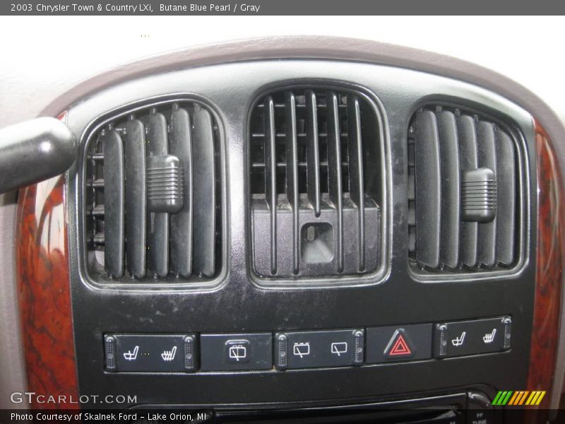 Butane Blue Pearl / Gray 2003 Chrysler Town & Country LXi