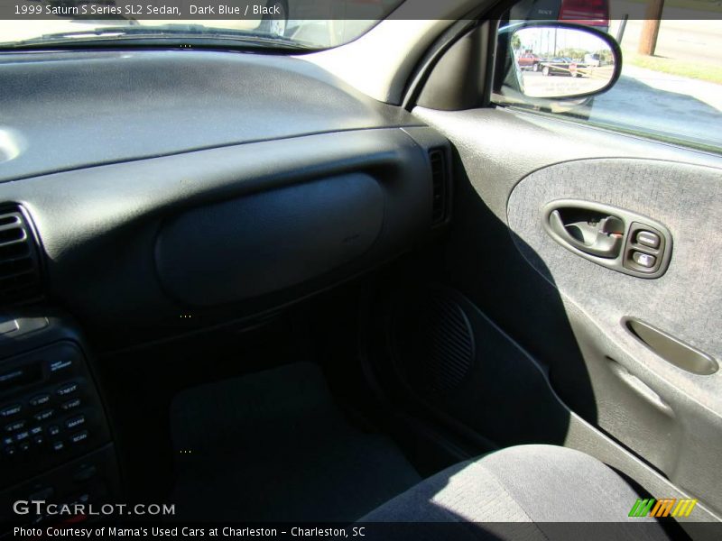 Dark Blue / Black 1999 Saturn S Series SL2 Sedan