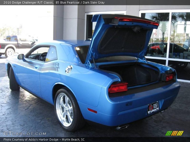 B5 Blue Pearlcoat / Dark Slate Gray 2010 Dodge Challenger R/T Classic