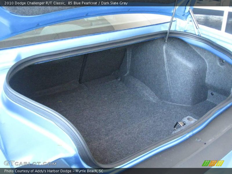 B5 Blue Pearlcoat / Dark Slate Gray 2010 Dodge Challenger R/T Classic