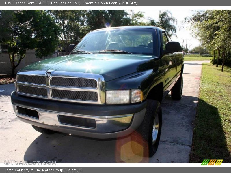 Emerald Green Pearl / Mist Gray 1999 Dodge Ram 2500 ST Regular Cab 4x4