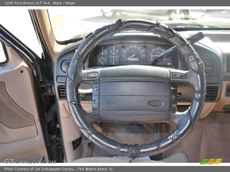 Black / Beige 1996 Ford Bronco XLT 4x4