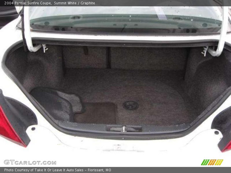 Summit White / Graphite 2004 Pontiac Sunfire Coupe