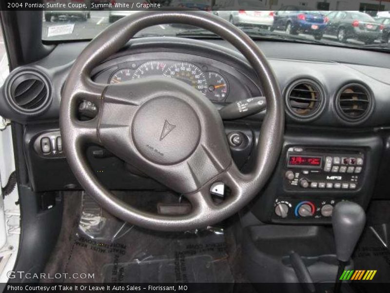 Summit White / Graphite 2004 Pontiac Sunfire Coupe