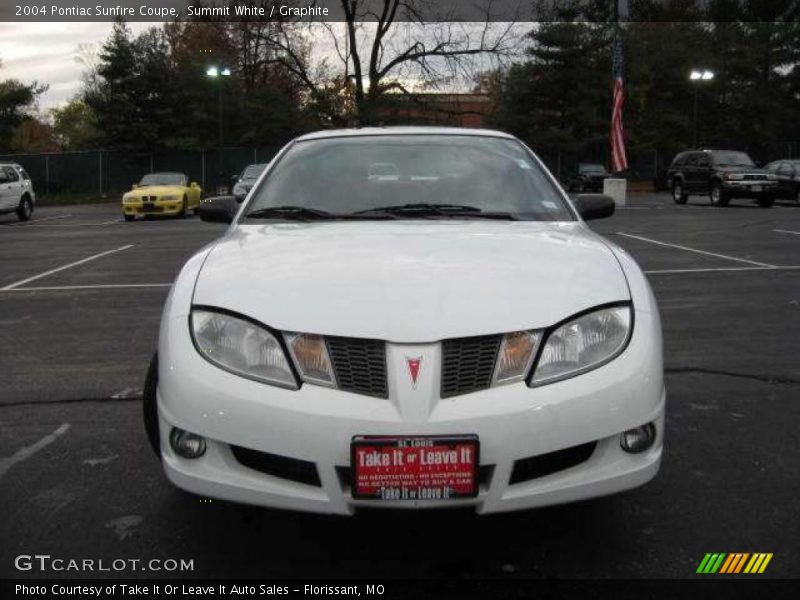 Summit White / Graphite 2004 Pontiac Sunfire Coupe