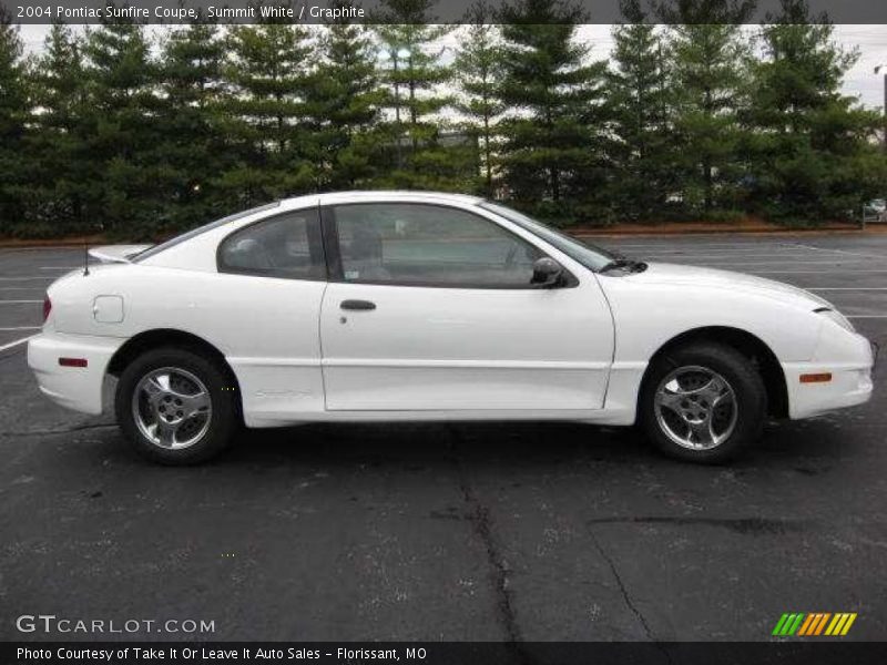Summit White / Graphite 2004 Pontiac Sunfire Coupe