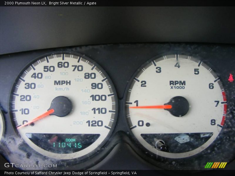 Bright Silver Metallic / Agate 2000 Plymouth Neon LX