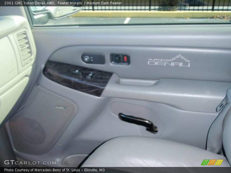 Pewter Metallic / Medium Dark Pewter 2001 GMC Yukon Denali AWD
