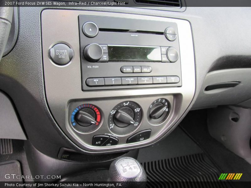 Infra-Red / Charcoal/Light Flint 2007 Ford Focus ZXW SES Wagon