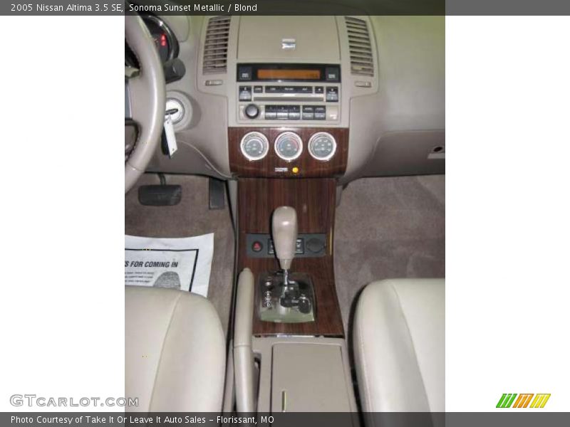 Sonoma Sunset Metallic / Blond 2005 Nissan Altima 3.5 SE