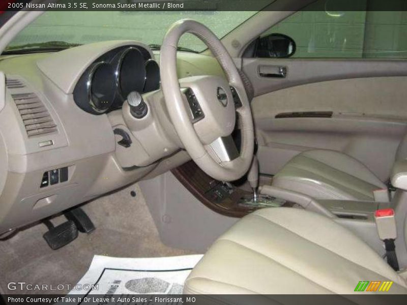 Sonoma Sunset Metallic / Blond 2005 Nissan Altima 3.5 SE
