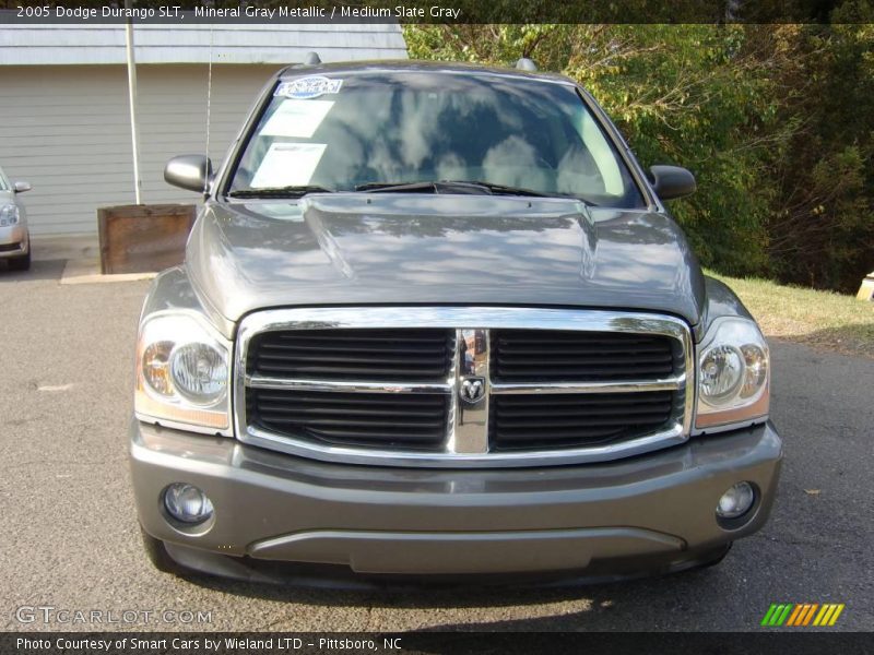 Mineral Gray Metallic / Medium Slate Gray 2005 Dodge Durango SLT