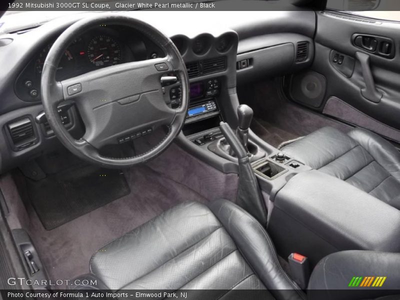 Glacier White Pearl metallic / Black 1992 Mitsubishi 3000GT SL Coupe