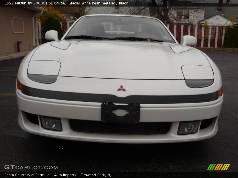 Glacier White Pearl metallic / Black 1992 Mitsubishi 3000GT SL Coupe