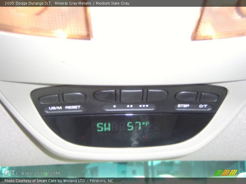 Mineral Gray Metallic / Medium Slate Gray 2005 Dodge Durango SLT