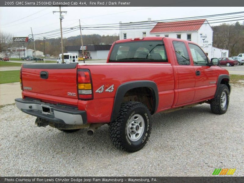 Fire Red / Dark Pewter 2005 GMC Sierra 2500HD Extended Cab 4x4