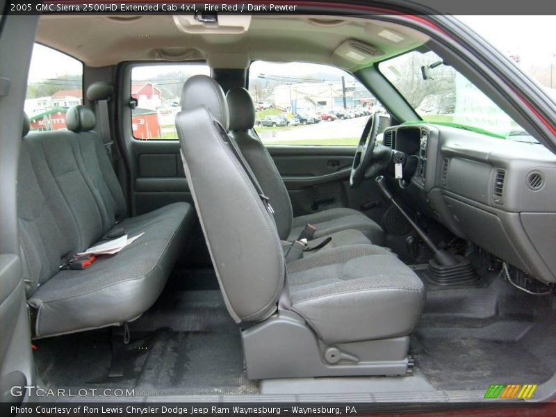 Fire Red / Dark Pewter 2005 GMC Sierra 2500HD Extended Cab 4x4