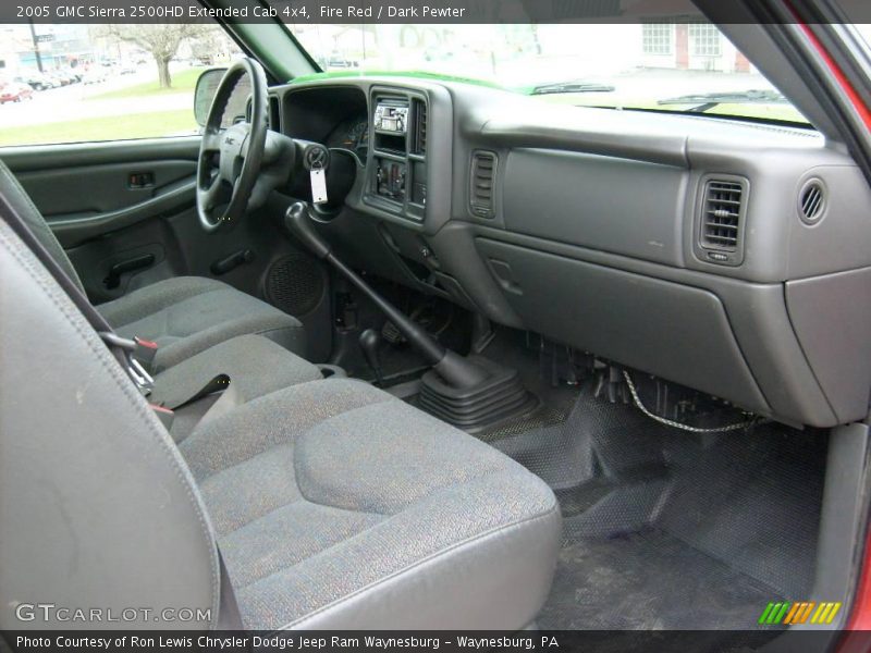 Fire Red / Dark Pewter 2005 GMC Sierra 2500HD Extended Cab 4x4